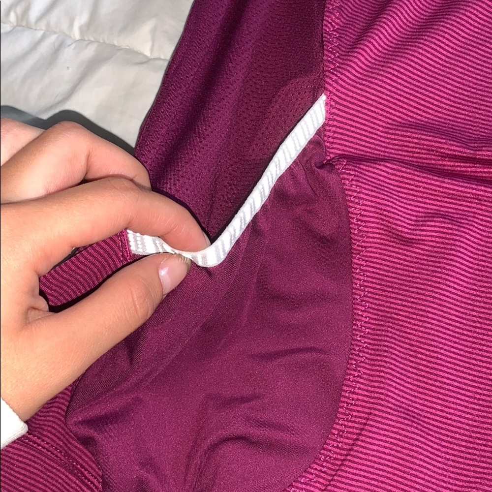 Sports top - Picture 4 of 6